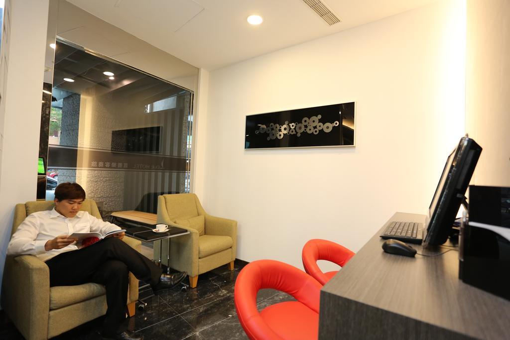 Chiayi Look Hotel Exterior foto